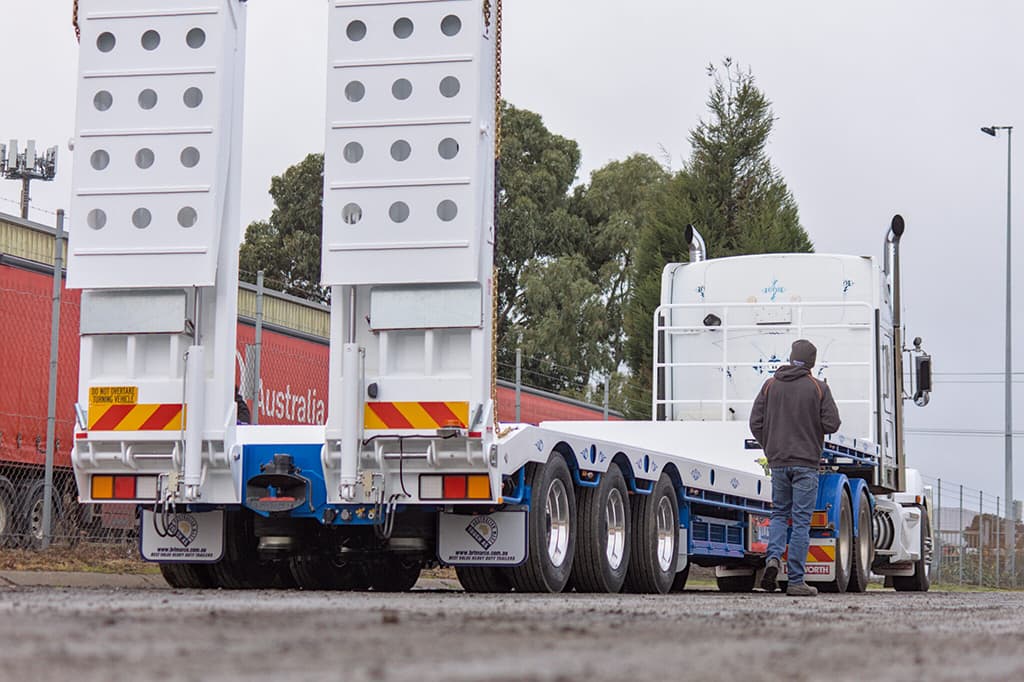 Hawke’s Haulage and Their Custom 3.5m Ultra-Low Widener