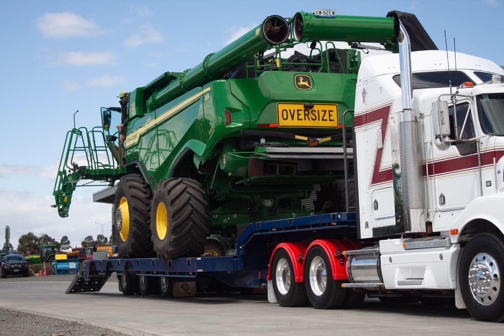 4m Ultra Tri-Axle Drop Deck Widener Trailer – photo 10