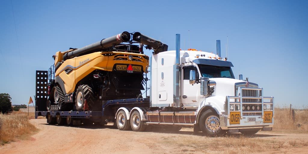 Tri-Axle Machinery Trailers