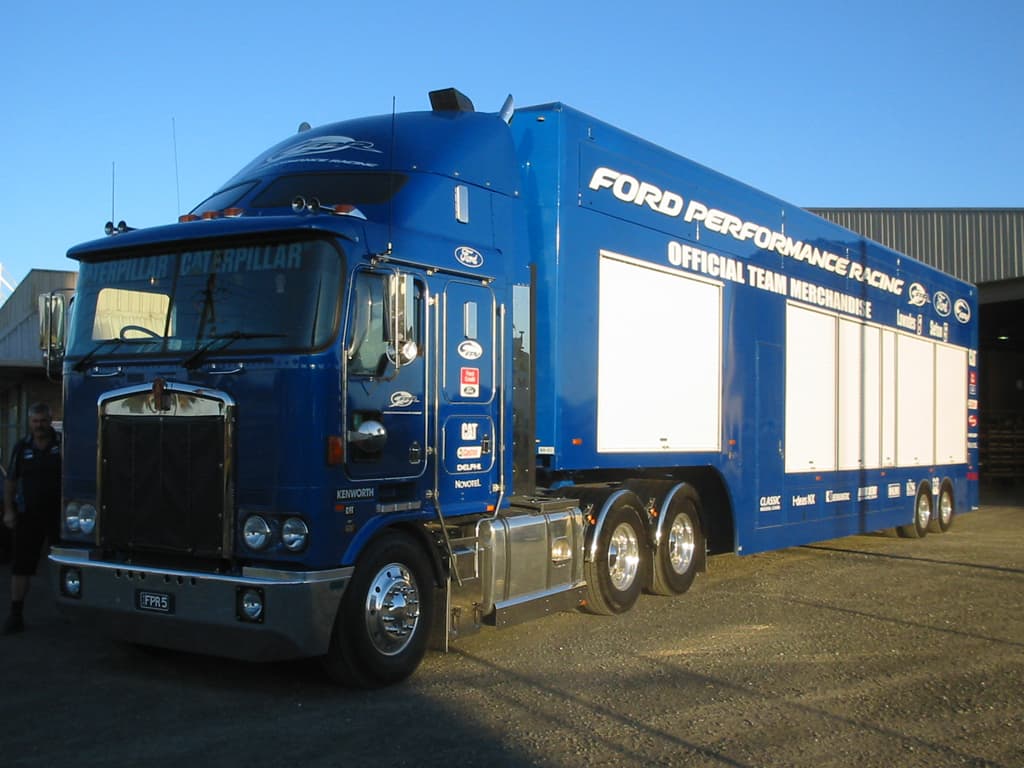 Motorsport Transporter Custom Trailers – Gallery