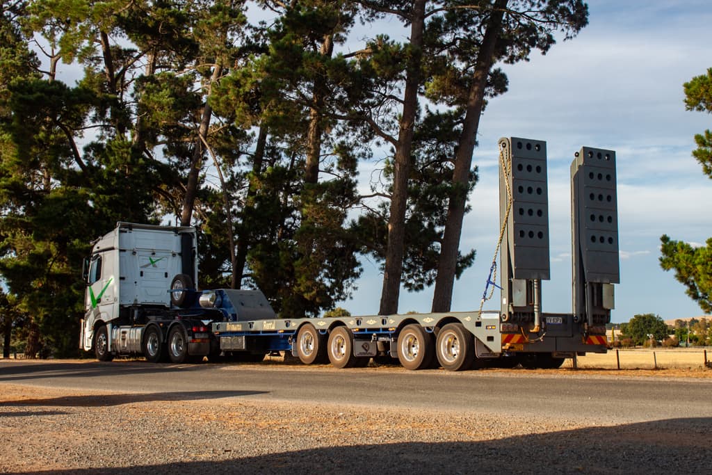 3.5m Quad-Axle Drop Deck Widener Trailer – photo 5