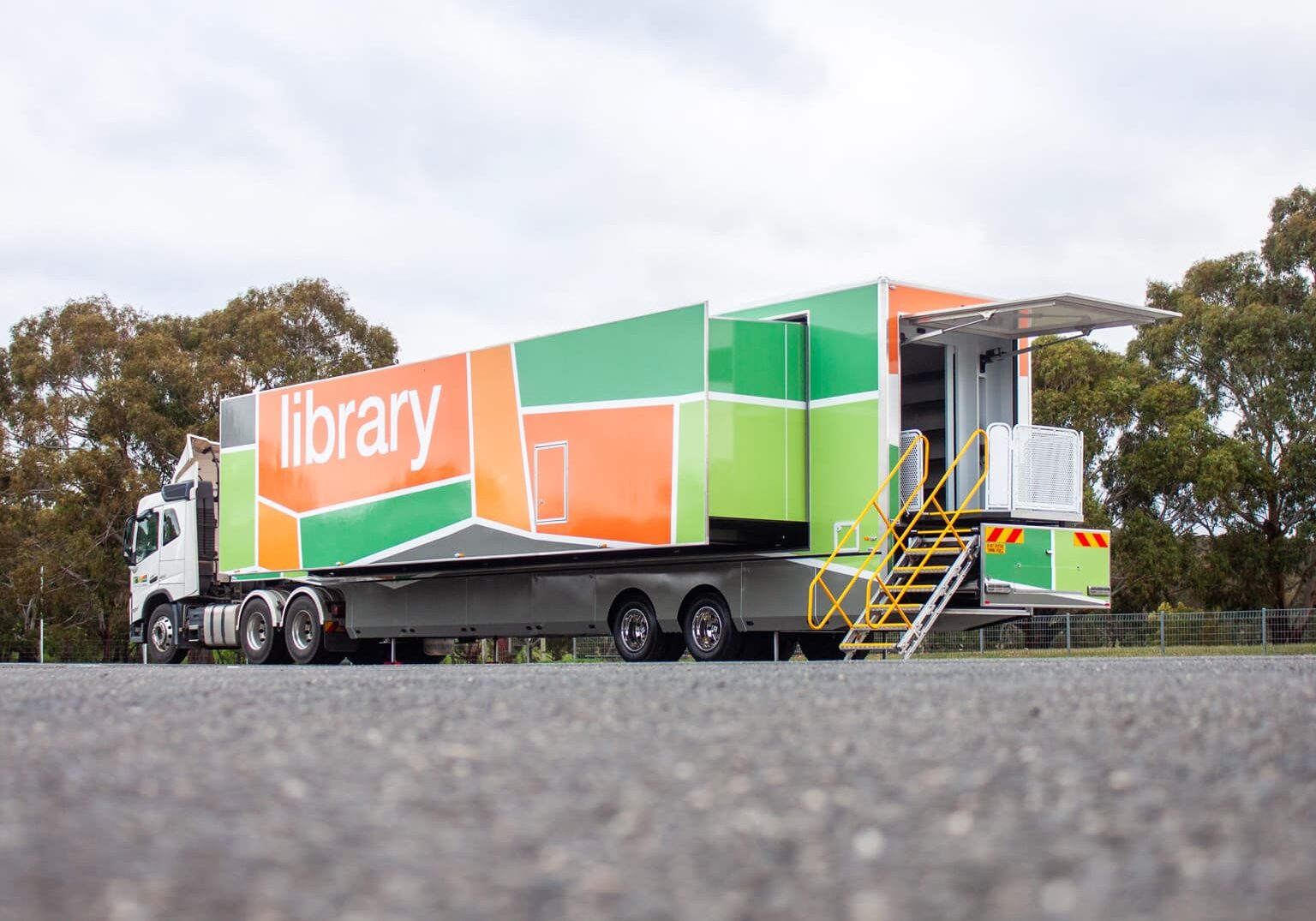Riverina mobile library
